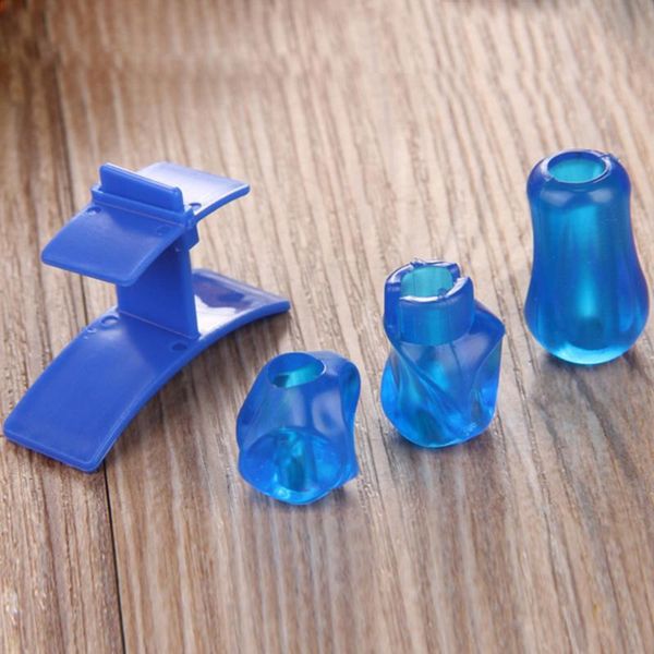 refills 4pcs lot design ergonomics pencil holding device soft silicon kids writing correction pen and grip blue green pink, Black;red
refills 4pcs lot design ergonomics pencil holding device soft silicon kids writing correction pen and grip blue green pink, Black;red