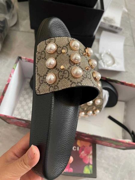 2021 designer flip-flops womens sandal slipper summer wide flat gglvlouis
vittonysl
vutton sandals with correct, Black
2021 designer flip-flops womens sandal slipper summer wide flat gglvlouis
vittonysl
vutton sandals with correct, Black