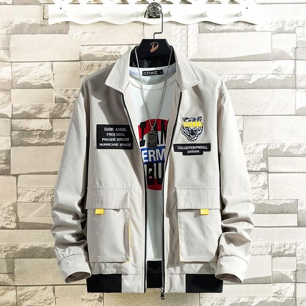 men's jackets ins bomber big pocket men nice streetwear windbreaker korean casual autumn spring coats, Black;brown
men's jackets ins bomber big pocket men nice streetwear windbreaker korean casual autumn spring coats, Black;brown