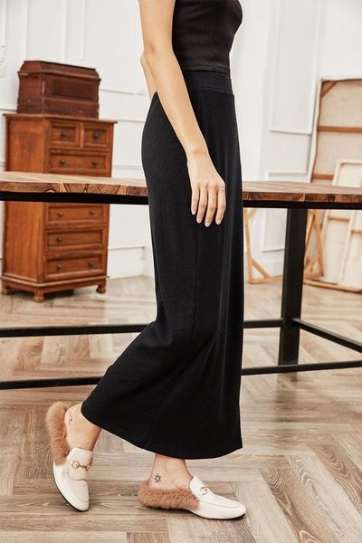 skirts casual skinny black knitted midi skirt for women 2021 high waist female autumn winter clothing elegant long straight wrap
skirts casual skinny black knitted midi skirt for women 2021 high waist female autumn winter clothing elegant long straight wrap
