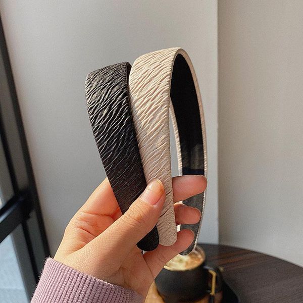 hair accessories retro solid fold bezel hairbands headbands for women girls vintage hoop party korean bands
hair accessories retro solid fold bezel hairbands headbands for women girls vintage hoop party korean bands