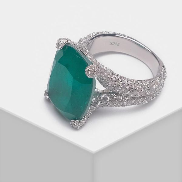 cluster rings amorita boutique square full drill design fashion 2 colours green ring, Golden;silver
cluster rings amorita boutique square full drill design fashion 2 colours green ring, Golden;silver