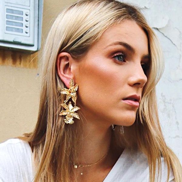 dangle & chandelier coco&willow oversized flower modern drop earrings for women, statement party, fashion jewelry 20211, Silver
dangle & chandelier coco&willow oversized flower modern drop earrings for women, statement party, fashion jewelry 20211, Silver