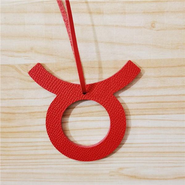 keychains natural leather zodiac key chain taurus pendant woman backpack charm ring, Silver
keychains natural leather zodiac key chain taurus pendant woman backpack charm ring, Silver