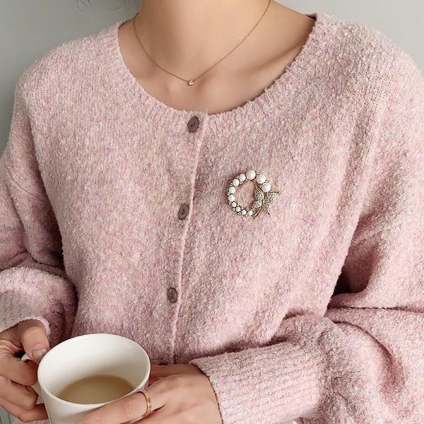 pins, brooches artistic temperament fashion personality fixed clothes accessories with rhinestone pearl butterfly brooch for women wholesale, Gray
pins, brooches artistic temperament fashion personality fixed clothes accessories with rhinestone pearl butterfly brooch for women wholesale, Gray