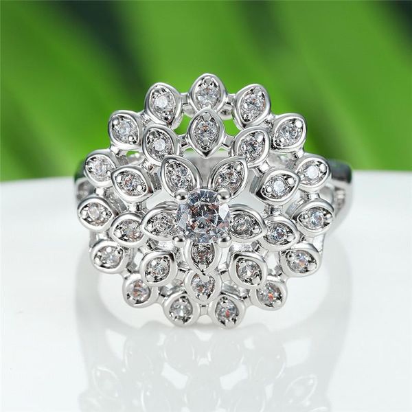 wedding rings luxury female flower ring with crystal fashion silver color zircon engagement romantic bridal for women, Slivery;golden
wedding rings luxury female flower ring with crystal fashion silver color zircon engagement romantic bridal for women, Slivery;golden