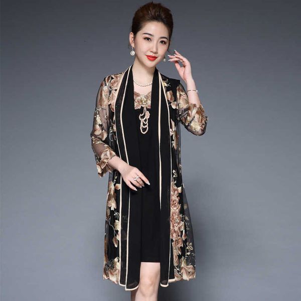 luxury party evening dress 2021 spring and summer women's wear two-piece embroidered , middle-aged 's decoration, slim, White;pink
luxury party evening dress 2021 spring and summer women's wear two-piece embroidered , middle-aged 's decoration, slim, White;pink