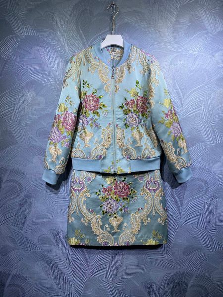autumn high-quality two piece dress stand collar printed beaded jacket + skirt, White
autumn high-quality two piece dress stand collar printed beaded jacket + skirt, White