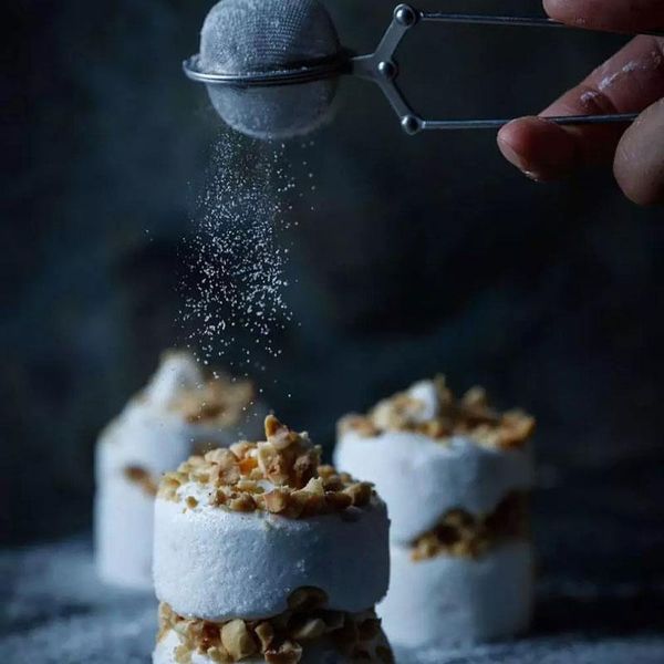 flour sifter handheld small spherical creative chef tool french dessert sieve powder cooking baking & pastry tools
flour sifter handheld small spherical creative chef tool french dessert sieve powder cooking baking & pastry tools