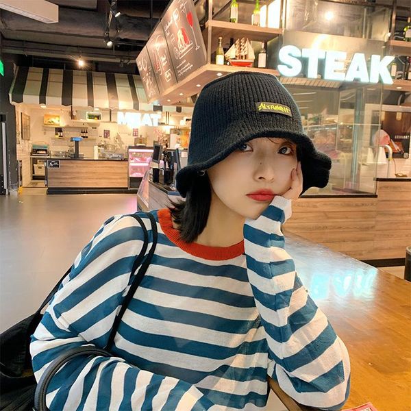 beanies knitted fisherman hat women's autumn winter face-looking wool letter wavy edge bucket
beanies knitted fisherman hat women's autumn winter face-looking wool letter wavy edge bucket