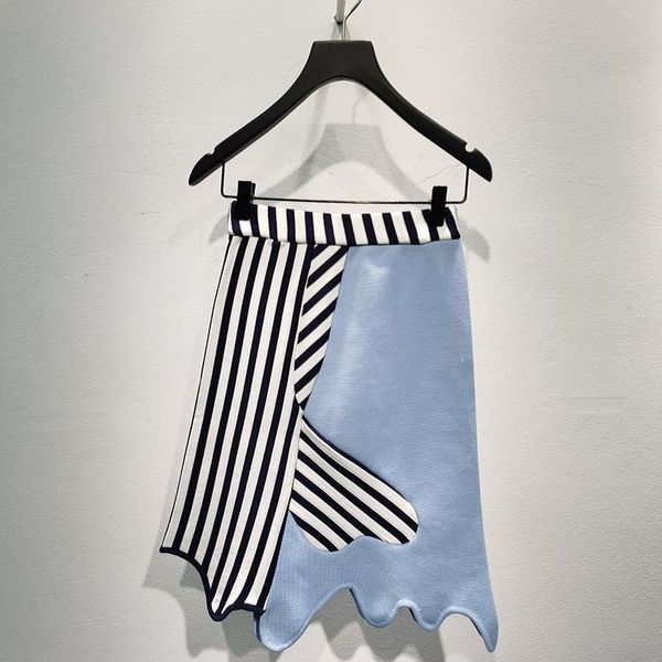 spring and summer style striped stitching knitted irregular skirt women trendy skirts, Black
spring and summer style striped stitching knitted irregular skirt women trendy skirts, Black