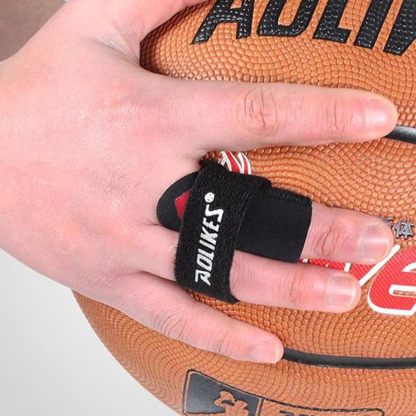 elbow & knee pads 1 pcs compression finger split safety protector support guard adjustable sport basketball volleyball football protection, Black;gray
elbow & knee pads 1 pcs compression finger split safety protector support guard adjustable sport basketball volleyball football protection, Black;gray