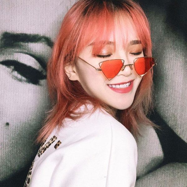 sunglasses brand retro women for men fashion triangle design shade sun glasses vintage decorative uv protection eyewear, White;black
sunglasses brand retro women for men fashion triangle design shade sun glasses vintage decorative uv protection eyewear, White;black