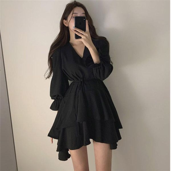 alien kitty v-neck ruffled retro solid 2021 summer women chic elegant vintage high waist a-line slim lace up mini dress casual dresses, Black;gray
alien kitty v-neck ruffled retro solid 2021 summer women chic elegant vintage high waist a-line slim lace up mini dress casual dresses, Black;gray
