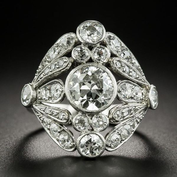 classical edward full zircon diamonds gemstones rings for women white gold silver color bague jewelry bijoux party accessory cluster, Golden;silver
classical edward full zircon diamonds gemstones rings for women white gold silver color bague jewelry bijoux party accessory cluster, Golden;silver