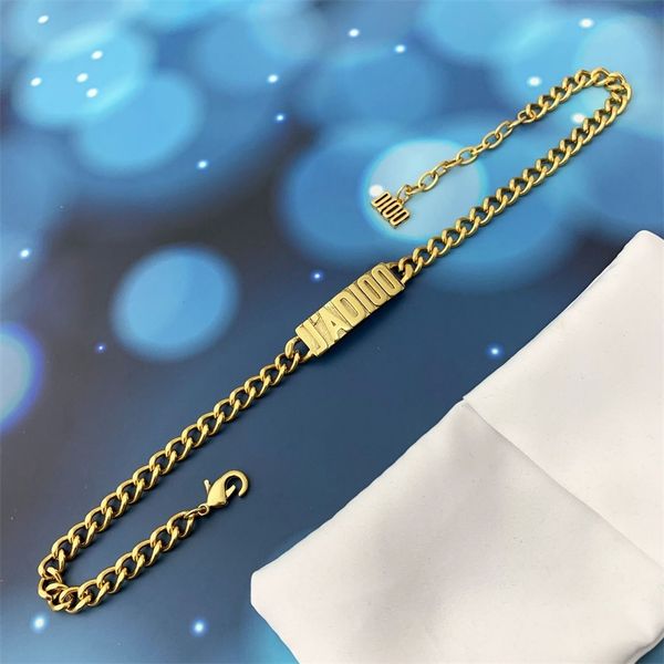 brass neck chain necklace female red elegant bracelet, Golden;silver
brass neck chain necklace female red elegant bracelet, Golden;silver