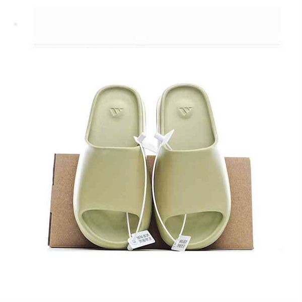fashion brand slippers foam men super great quality runner outdoor basketball football soccer sneakers sports sandal summer bedroom party ds, Black
fashion brand slippers foam men super great quality runner outdoor basketball football soccer sneakers sports sandal summer bedroom party ds, Black