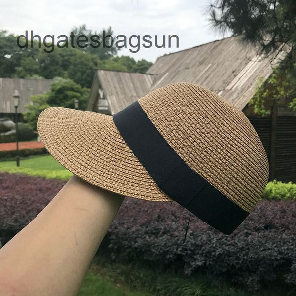 brand cap carves korean straw duck tongue hat equestrian female summer outdoor beach leisure tide with sunscreen sunshade, Blue;gray
brand cap carves korean straw duck tongue hat equestrian female summer outdoor beach leisure tide with sunscreen sunshade, Blue;gray