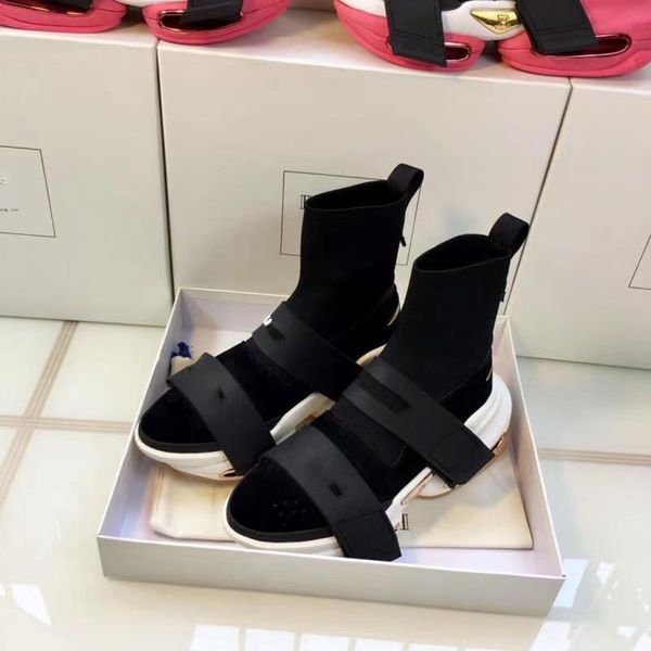 2021autumn and winter new brand designer sneakers, bbold elastic mesh cloth socks, outdoor girl boots knitted high-women shoes, Black;red
2021autumn and winter new brand designer sneakers, bbold elastic mesh cloth socks, outdoor girl boots knitted high-women shoes, Black;red