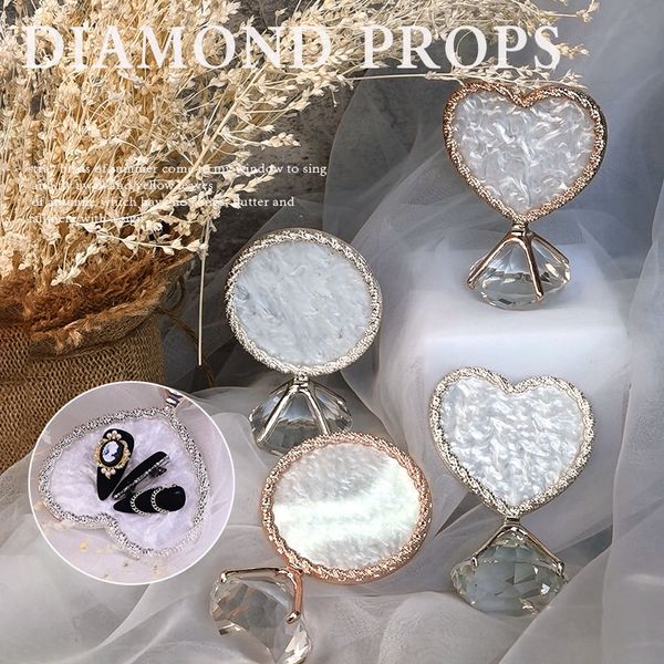 nail art palets drawing plates manicure display tools crystal diamond hand model shoot ornament manicure accessories
nail art palets drawing plates manicure display tools crystal diamond hand model shoot ornament manicure accessories
