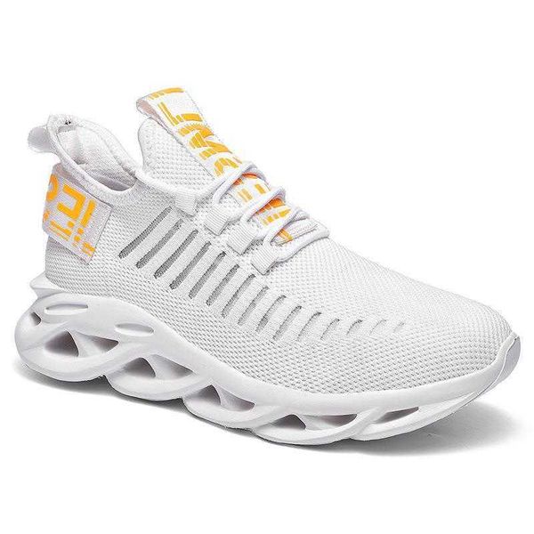 2021 designer spring large size sports shoes blade men's flying mesh running leisure fashiontraining sneakers
2021 designer spring large size sports shoes blade men's flying mesh running leisure fashiontraining sneakers