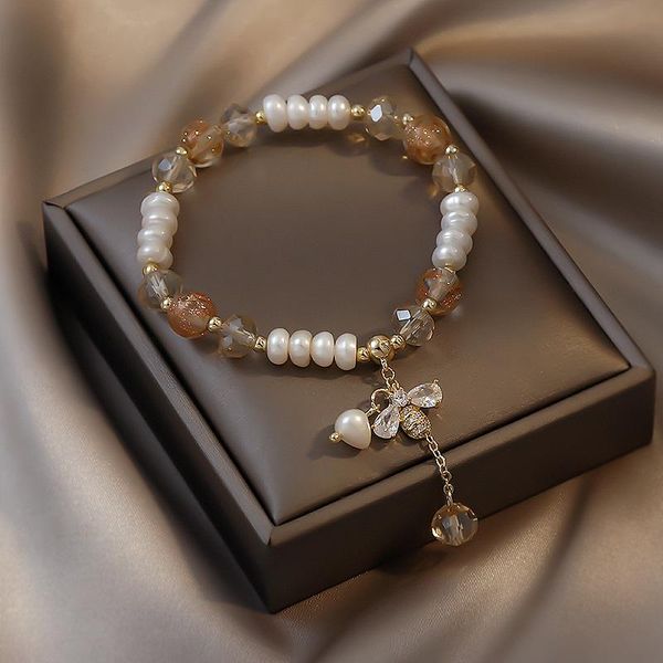 beaded, strands freshwater pearl glass crystal bracelet temperament micro-inlaid small bee luxury jewelry bracelets for women, Black
beaded, strands freshwater pearl glass crystal bracelet temperament micro-inlaid small bee luxury jewelry bracelets for women, Black