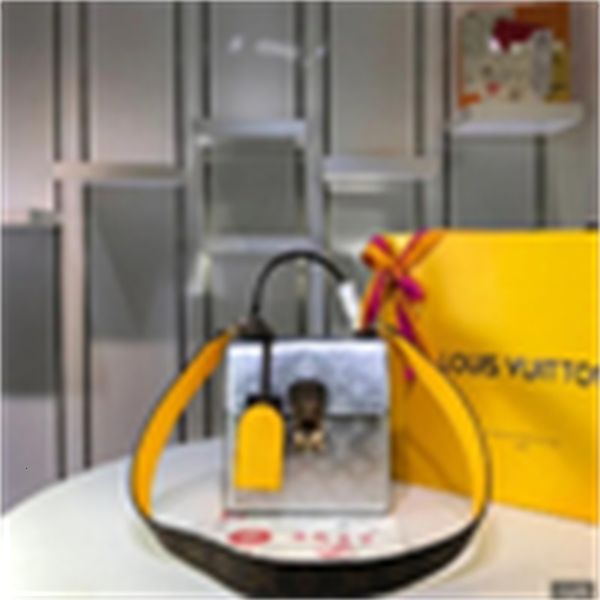 designer luxury m90375 spring street handbag evening handbags iconic handles shoulder bags totes clutches cross body bag
designer luxury m90375 spring street handbag evening handbags iconic handles shoulder bags totes clutches cross body bag