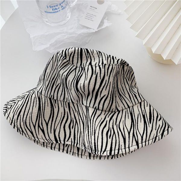 wide brim hats &dolphin women ins texture zebra pattern big brimmed summer outing sun shade fisherman hat uv cut girls fashion folding cap, Blue;gray
wide brim hats &dolphin women ins texture zebra pattern big brimmed summer outing sun shade fisherman hat uv cut girls fashion folding cap, Blue;gray