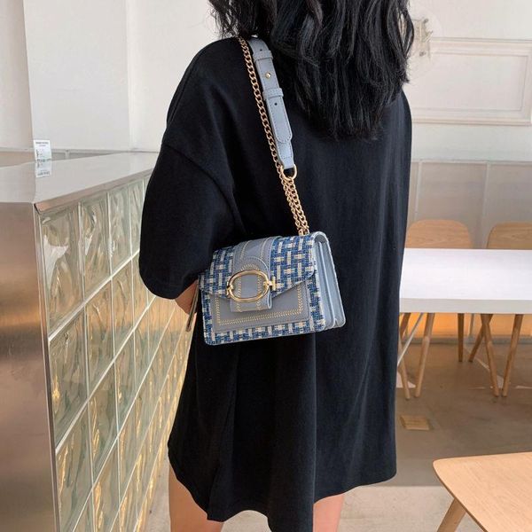 shoulder bags 2021 travel handbag crossbody for women fashion simple messenger bag ladies cross body
shoulder bags 2021 travel handbag crossbody for women fashion simple messenger bag ladies cross body