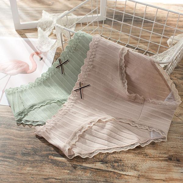 women's panties 2021 large size low-waist underwear striped breathable underpants cotton comfortable lace briefs solid color, Black;pink
women's panties 2021 large size low-waist underwear striped breathable underpants cotton comfortable lace briefs solid color, Black;pink