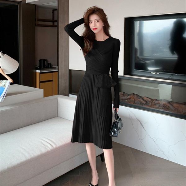casual dresses autumn winter women's o collar knitting elegant long sleeve lace bow up fairy slim sweater pullover dress, Black;gray
casual dresses autumn winter women's o collar knitting elegant long sleeve lace bow up fairy slim sweater pullover dress, Black;gray