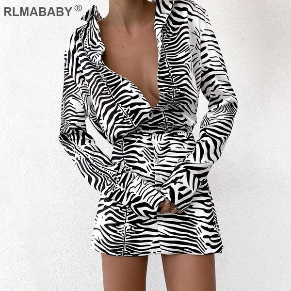 casual dresses fashion zebra striped print cardigon shirts dress loose office lady turn-down collar long sleeve elegant women short, Black;gray
casual dresses fashion zebra striped print cardigon shirts dress loose office lady turn-down collar long sleeve elegant women short, Black;gray