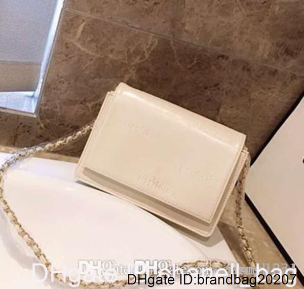 2020 han edition joker contracted female small new girl fashion leisure atmosphere single genuine leather handbag shoulder bag
2020 han edition joker contracted female small new girl fashion leisure atmosphere single genuine leather handbag shoulder bag