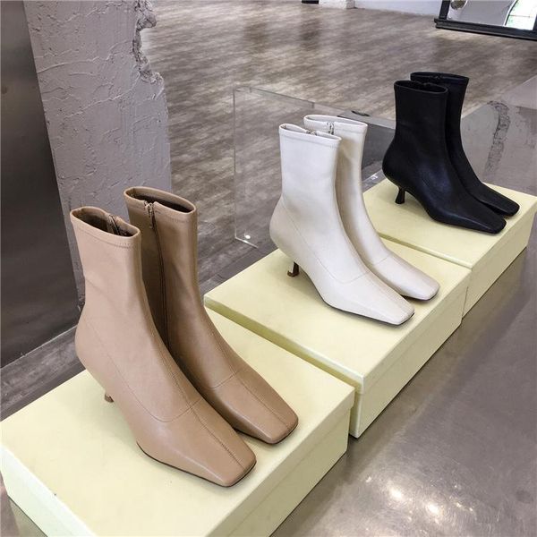 boots 2021 spring and autumn low barrel square head adhesive shoes women's cat heel elegant fashion, Black
boots 2021 spring and autumn low barrel square head adhesive shoes women's cat heel elegant fashion, Black