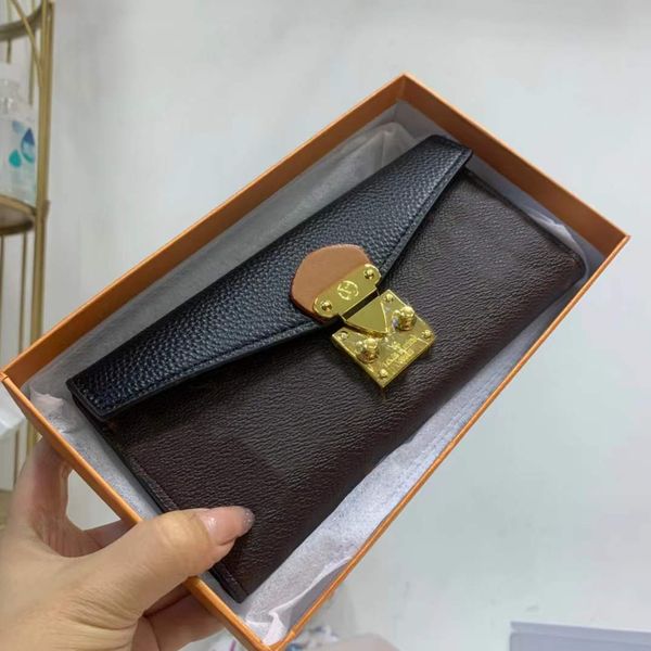 luxury designer bags fashion ladies leather wallet womens short new large-capacity folding long handbag portable small classic hand purse wi, Red;black
luxury designer bags fashion ladies leather wallet womens short new large-capacity folding long handbag portable small classic hand purse wi, Red;black