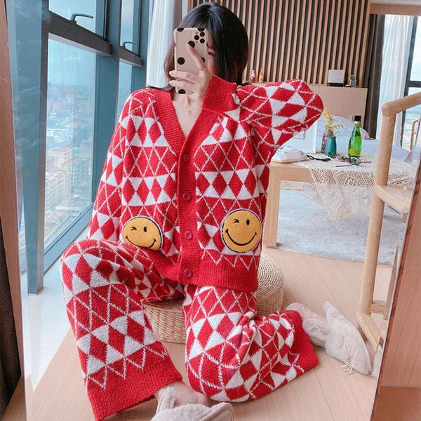 women's retro women wool knitted warm cardigan soft thick pajamas autumn winter sleepwear two piece suit hwrv, Black;red
women's retro women wool knitted warm cardigan soft thick pajamas autumn winter sleepwear two piece suit hwrv, Black;red