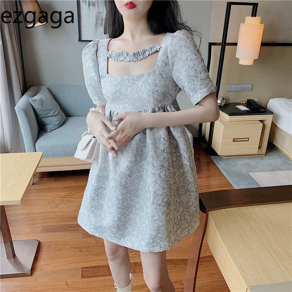 ezgaga vintage puff sleeve dress women square collar hollow out korean chic high waist floral elegant dress summer new vestidos 210430, Black;gray
ezgaga vintage puff sleeve dress women square collar hollow out korean chic high waist floral elegant dress summer new vestidos 210430, Black;gray