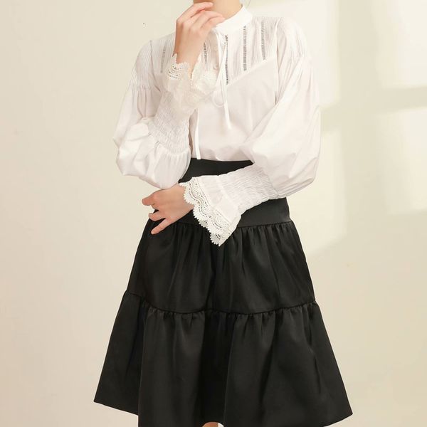 elegant white temperament long-sleeved trumpet-long bow soluble in water black flower feminine skirt pieces spring and summer
elegant white temperament long-sleeved trumpet-long bow soluble in water black flower feminine skirt pieces spring and summer