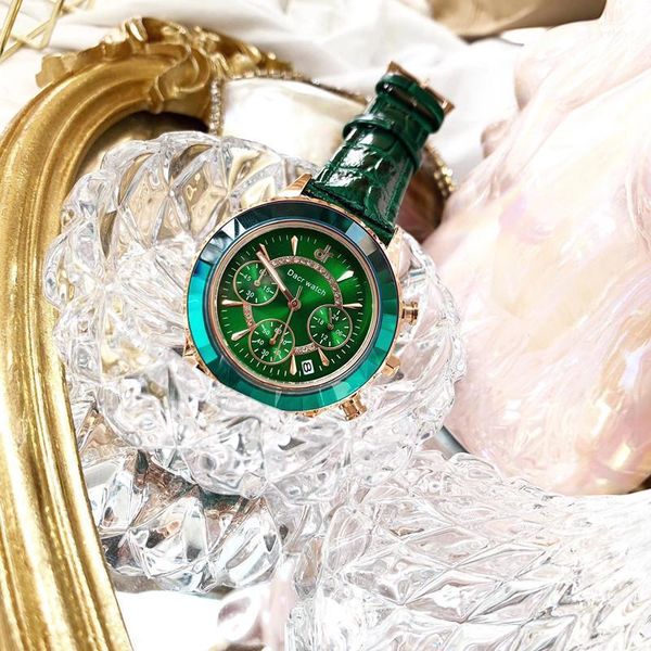 wristwatches vivid full green leather strap watches for women big neutral design multi functional calendar watch quartz workable 6-hand cloc, Slivery;brown
wristwatches vivid full green leather strap watches for women big neutral design multi functional calendar watch quartz workable 6-hand cloc, Slivery;brown