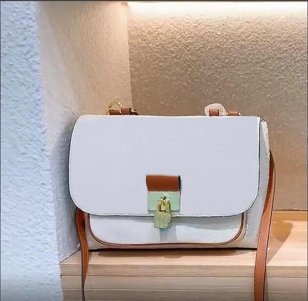 women handbag chain crossbody bags designer genuine leather shoulder bag embossed flower elegant lady messenger bag
women handbag chain crossbody bags designer genuine leather shoulder bag embossed flower elegant lady messenger bag