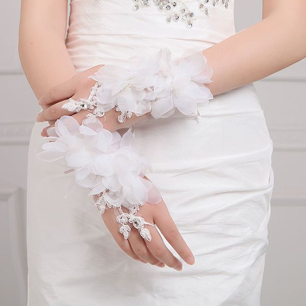 elegant evening prom accessories gloves short design flower decoration wedding bridal gloves, White
elegant evening prom accessories gloves short design flower decoration wedding bridal gloves, White