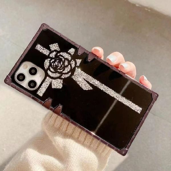 l fashion diamond tags designer phone cases for iphone 12 12pro max 11 11pro xs xr xsmax 7/8 luxury electroplated mirror cellphone case
l fashion diamond tags designer phone cases for iphone 12 12pro max 11 11pro xs xr xsmax 7/8 luxury electroplated mirror cellphone case