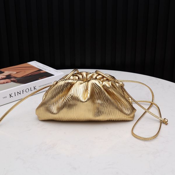 ladies evening bag full of leather inside and outside, handmade by italian designer, 7a quality, with long shoulder strap, multiple colors a
ladies evening bag full of leather inside and outside, handmade by italian designer, 7a quality, with long shoulder strap, multiple colors a