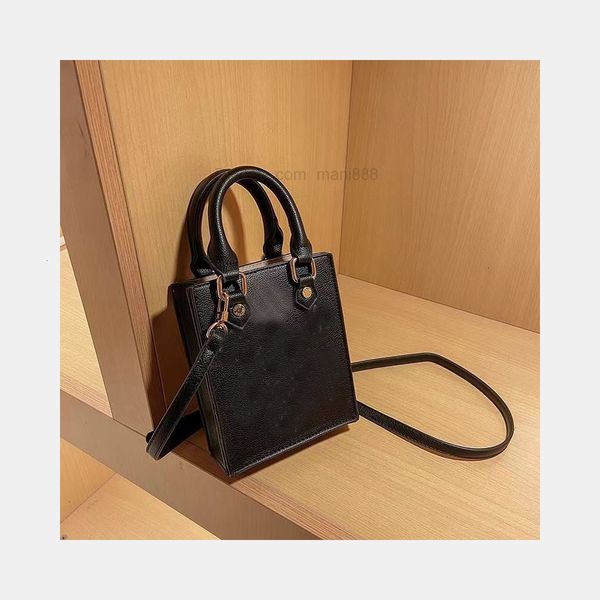 women handbags pochette bag chain crossbody fashion small shoulder bags purse multi color straps polychromatic broadband shopping
women handbags pochette bag chain crossbody fashion small shoulder bags purse multi color straps polychromatic broadband shopping