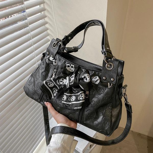 evening bags fashion designer shoulder brand women totes crossbody female leather black large handbag for 2021
evening bags fashion designer shoulder brand women totes crossbody female leather black large handbag for 2021