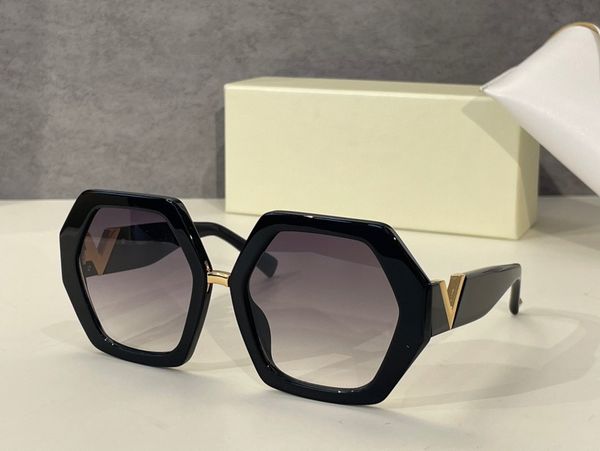 sunglasses for women summer style anti-ultraviolet 4053 retro plate plank hexagon full frame fashion eyeglasses random box, White;black
sunglasses for women summer style anti-ultraviolet 4053 retro plate plank hexagon full frame fashion eyeglasses random box, White;black
