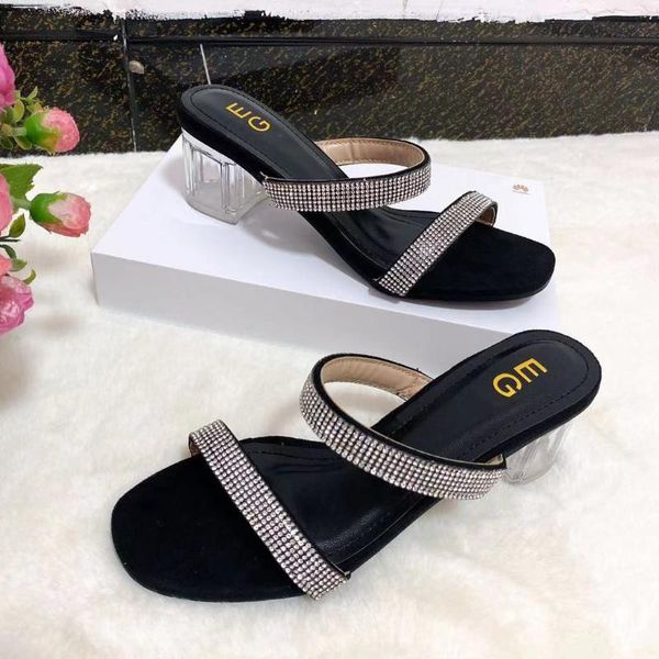 slippers 2021 lady style comfortable round head herringbone summer women 's high heels european and american sandals, Black
slippers 2021 lady style comfortable round head herringbone summer women 's high heels european and american sandals, Black
