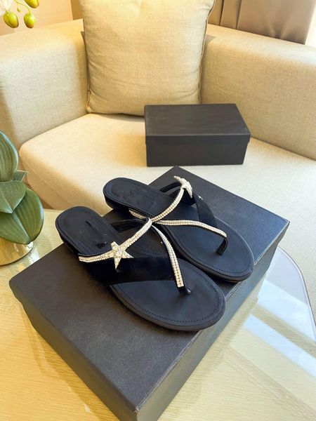 2023 men women slippers designer rubber black star diamond slippers fashion shoes beach flat flip-flops
2023 men women slippers designer rubber black star diamond slippers fashion shoes beach flat flip-flops