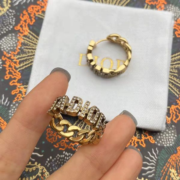 earrings diamond inlaid earrings new fashion atmosphere style women exclusive jewelry sale, Golden;silver
earrings diamond inlaid earrings new fashion atmosphere style women exclusive jewelry sale, Golden;silver