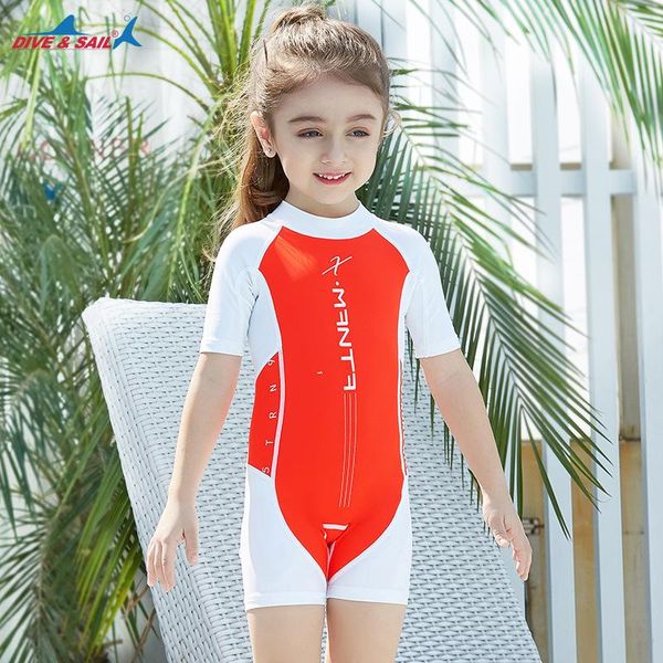 one-piece suits kids back zipper rushguard swimsuits short sleeve swimwear beachwear boys girls water sports clothes quick-dry anti-uv
one-piece suits kids back zipper rushguard swimsuits short sleeve swimwear beachwear boys girls water sports clothes quick-dry anti-uv